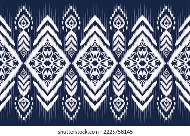 Seamless Ikat tribal traditional pattern.Ethnic aztec ornament boho chevron style. Geometric Navajo American oriental vector illustrations. Embroidery pattern, design for fabric and printing business.