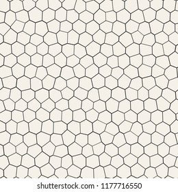 Seamless irregular lines vector mosaic pattern. Abstract chaotic tessellation texture. Random shapes pavement background