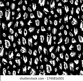 Seamless leopard pattern, animal print.