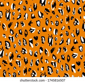 Seamless leopard pattern, animal print.