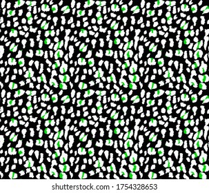 Seamless leopard pattern, animal print.