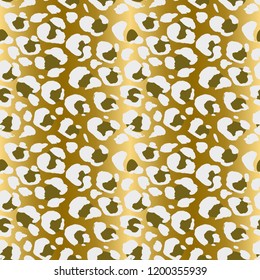 Seamless leopard pattern. Animal skin grunge texture. Gold gradient background. Vector illustration.
