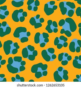 Seamless Leopard Pattern. Colorful Animal Skin Print. Spotted animal illustration. Vector Jungle Design.