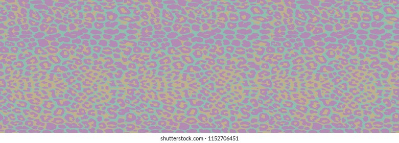 Seamless leopard pattern. Horizontal orientation. Vector illustration