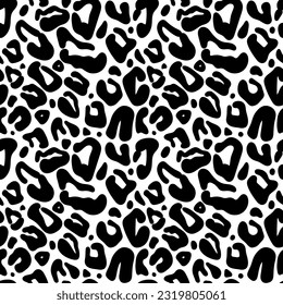 Seamless leopard pattern on a transparent background.