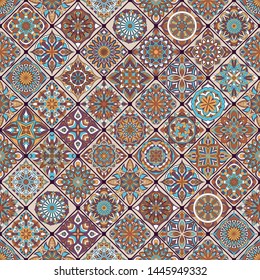 Seamless mandala pattern. Vintage decorative elements. Islam, Arabic mandala, Indian, motifs.