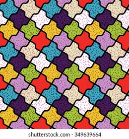 Seamless mosaic pattern of diagonally arranged geometric elements