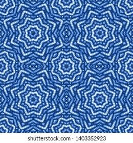 Seamless oriental ornamental pattern. Vector laced decorative background with round floral and geometric ornament. Repeating mosaic tiles with mandala. Indian or Arabic motive