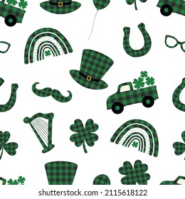 Seamless patetrn St Patricks green buffalo plaid vector illustration
