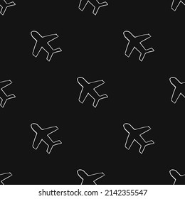 Nahtloses Muster mit Symbolen für Flugzeuge. Doodle-Flugzeugsymbole auf schwarzem Hintergrund. Icons für Sommerreisen im Doodle. Sommernahtloses Muster. Reisesymbole auf schwarzem Hintergrund. Vektordurchmuster
