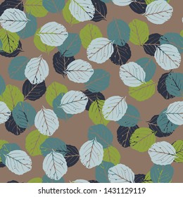 Seamless pattern with autumn leaves.Hand drawn vector illustration.