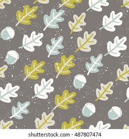 Seamless pattern with autumn oak leafs and acorns. Vector illustration
