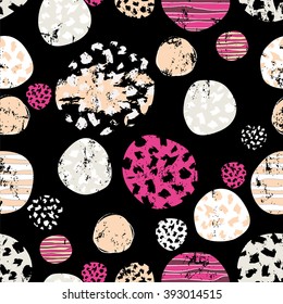 seamless pattern background, retro/vintage style, with circles, strokes and splashes
