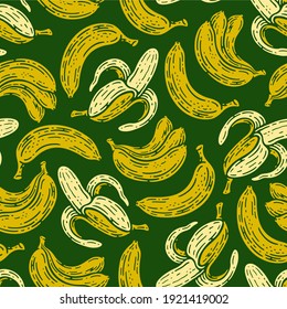 seamless pattern of banana fruit in doodle vintage style.