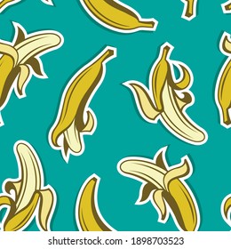 seamless pattern with banana tropical fruit on green background