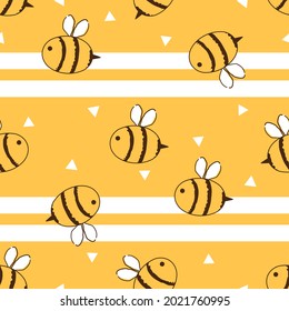 Seamless pattern with bee cartoons and triangle shapes on white yellow stripe background vector. 