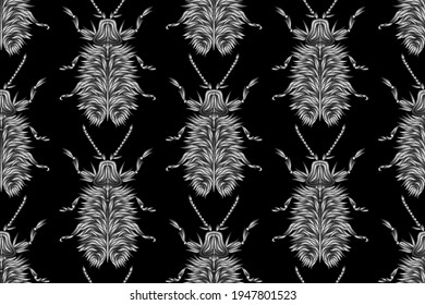 Patrón sin foco de escarabajos bordados con hilos plateados. Imitación del bordado caro. Arte de la jungla. Plantilla tropical de verano para ropa, textiles, diseño de camisetas