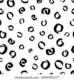 Patrón sin fisuras con boceto negro dibujado a mano pincel garabato forma de círculos sobre fondo blanco. Abstractas textura grunge. Ilustración vectorial