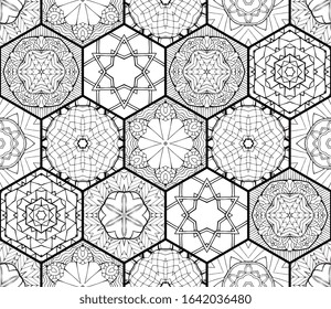 Seamless pattern with black and white hexagonal tiles. Elegant patchwork design. Lace ornament. 