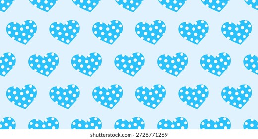Patrón sin fisuras de corazones azules con lunares blancos sobre un fondo azul claro suave. Repetición del Día de San Valentín fresco para envolver papel, papelería, tela, Fondo de pantalla y embalaje para un ambiente de amor dulce