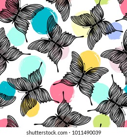 Seamless pattern with butterflies.