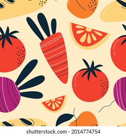 Seamless pattern with carrots, beets, tomatoes on a light background. Vector illustration in a hand-drawn style.