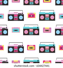 Seamless pattern with cassette tape and boombox.