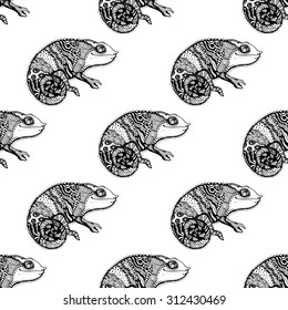 Seamless pattern chameleon lizard. Hand Drawn Reptile, vector illustration in doodle style.