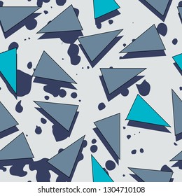 Seamless pattern with chaotic triangles