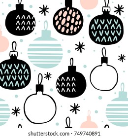 Seamless pattern with Christmas balls