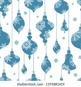 Seamless pattern with christmas balls. Decor for Christmas spruce. A pattern for festive design and packaging.