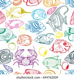 Seamless pattern with colored fish and seashells.