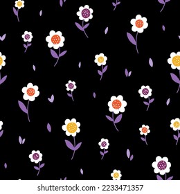 Patrón sin foco con flores coloridas sobre fondo negro. Textura dibujada a mano para impresión, textil, envasado. Decoración de guardería.