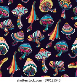 Seamless pattern with colorful mushrooms in doodle style. Vector illustration.