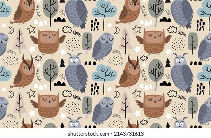 Seamless pattern with colorful owls