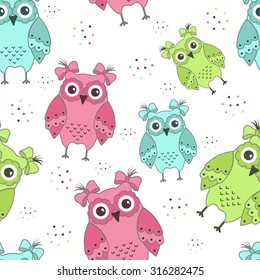 Seamless pattern of colorful owls