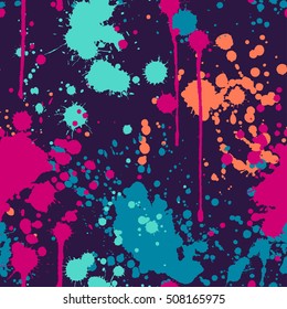 Seamless pattern with colorful paint splatters