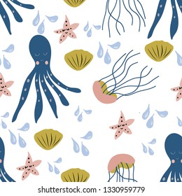 Seamless pattern with colorful sea creatures.