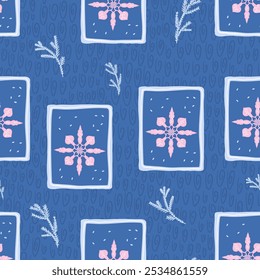 Modelo inconsútil con los copos de nieve coloridos en marcos decorativos del rectángulo en un fondo texturizado azul. Vector dibujado a mano patrón de superficie plana diseño de Navidad