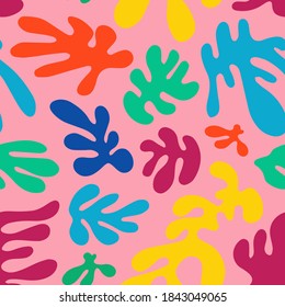 Seamless pattern with colorful trendy doodle abstract organic shapes 
