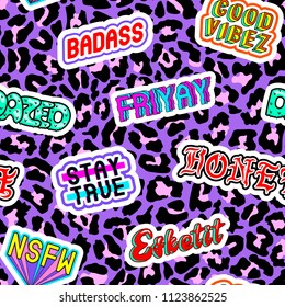 Seamless pattern with comic book colorful phrases, words: "Dazed", “Stay true”, “Honey”, “Good vibes”, “Friyay”, etc. Fashion patches in 80s-90s style. 