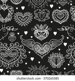 Patrón sin inconvenientes con el patrón del contorno del corazón. Una variedad de corazones pintados en un patrón sin fisuras. Patrón de tarjetas simples en un fondo negro.