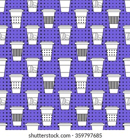 Seamless pattern with cups of coffee to go. Morning hot drink coffee cup pattern with circles, stripes and beans. Plastic and paper coffee cups. Breakfast background.