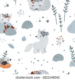 Seamless Pattern With Cute Baby Animals: Bear, Bird In The Nest, Wolf, Arctic Fox. Childish Pattern With Forest Animals In Scandinavian Style. Ideal For Kids Apparel, Wrapping Paper, Wallpaper