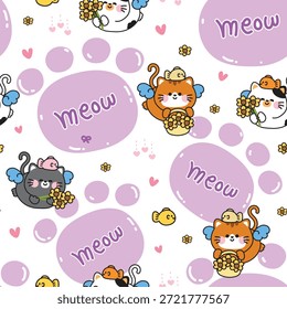 Nahtloses Muster aus niedlichen Cartoon-Katzenenengeln, die Sonnenblumen mit großen Pfotenabdrücken, Fisch und Meow-Text fliegen halten. Kawaii Vektorgrafik für Stoff oder Tapete.