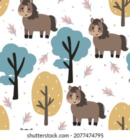 Nahtloses Muster mit süßem Cartoon-Pferd und Baum. Stoffdruck und Textilien, Kinderhintergrund, Geschenkpapier