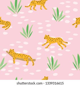 Seamless pattern of cute cheetah and tropical leaves