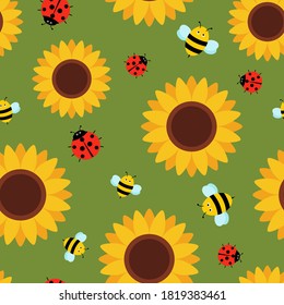 seamless pattern with cute insects and flowers. bee, ladybug and sunflowers cartoon style