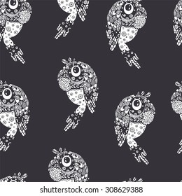 Seamless pattern with cute parrot.