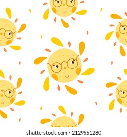 Seamless pattern with cute sun on a white background. Vector hand drawn illustration. Children's background